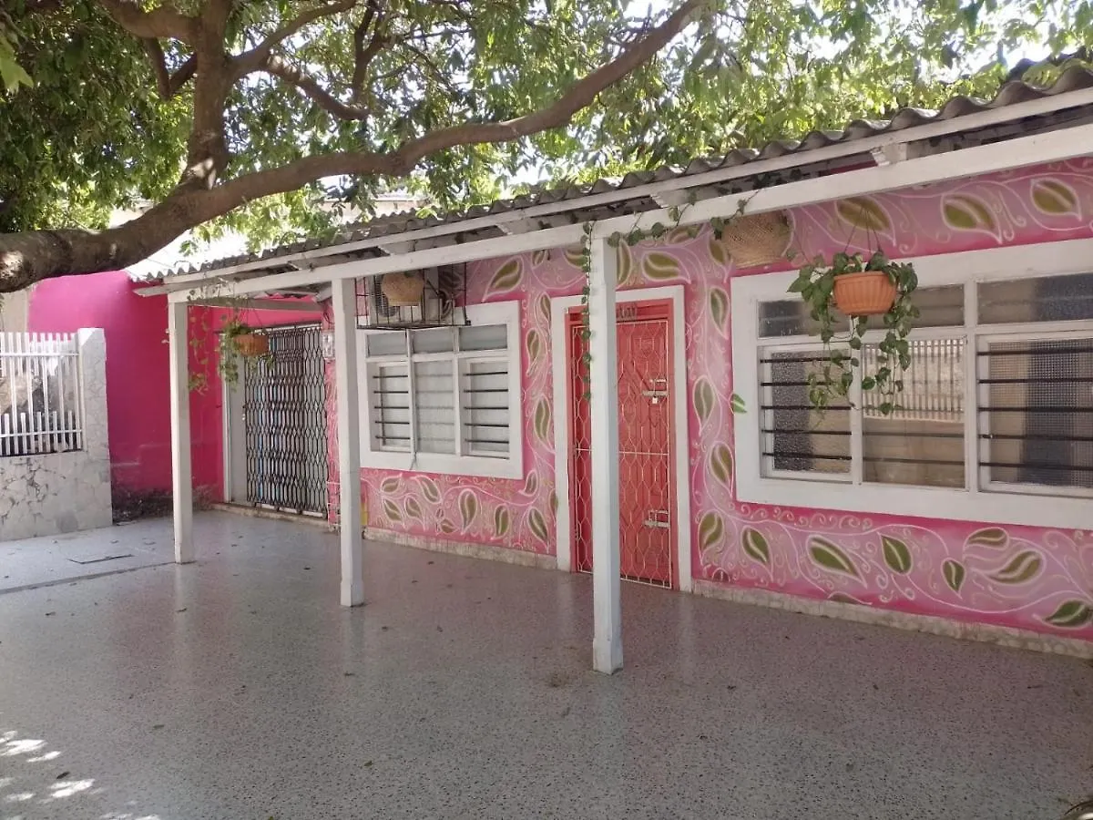 Habitación económica con baño privado Cartagena