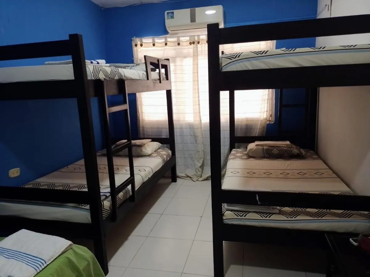 Habitación económica con baño privado Cartagena 0*,